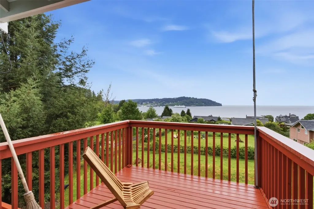 11956 NE Jefferson Point Road Kingston WA 98346
