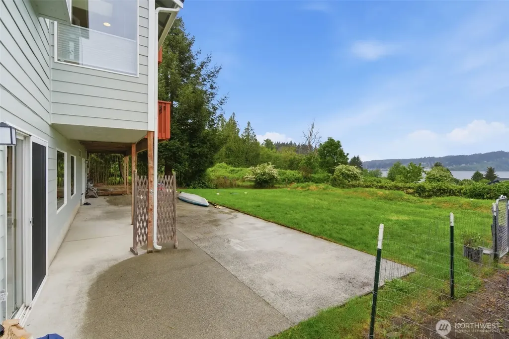 11956 NE Jefferson Point Road Kingston WA 98346