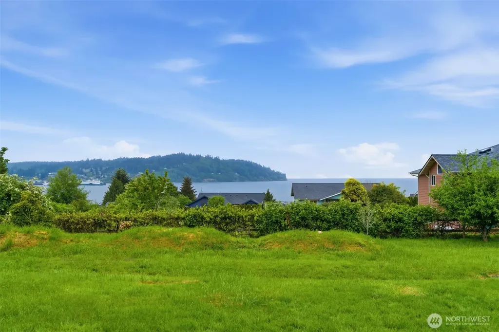 11956 NE Jefferson Point Road Kingston WA 98346