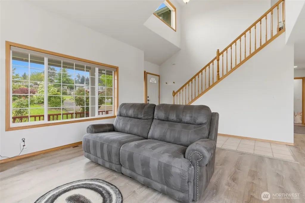 11956 NE Jefferson Point Road Kingston WA 98346