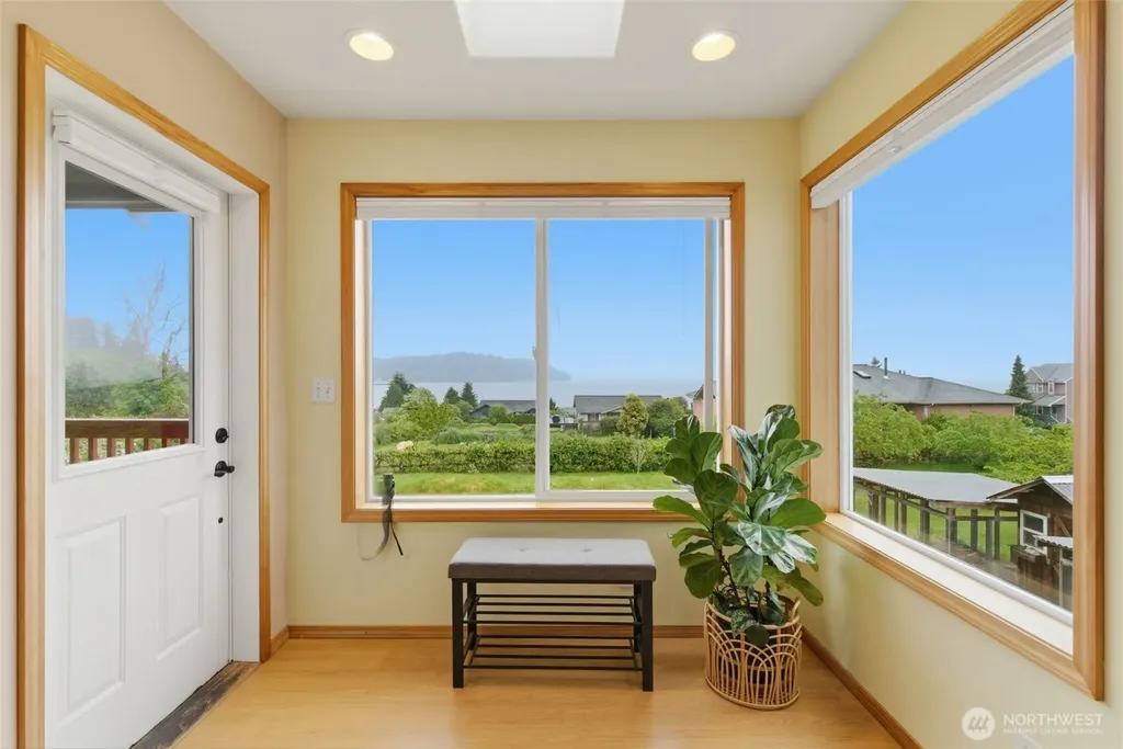 11956 NE Jefferson Point Road Kingston WA 98346