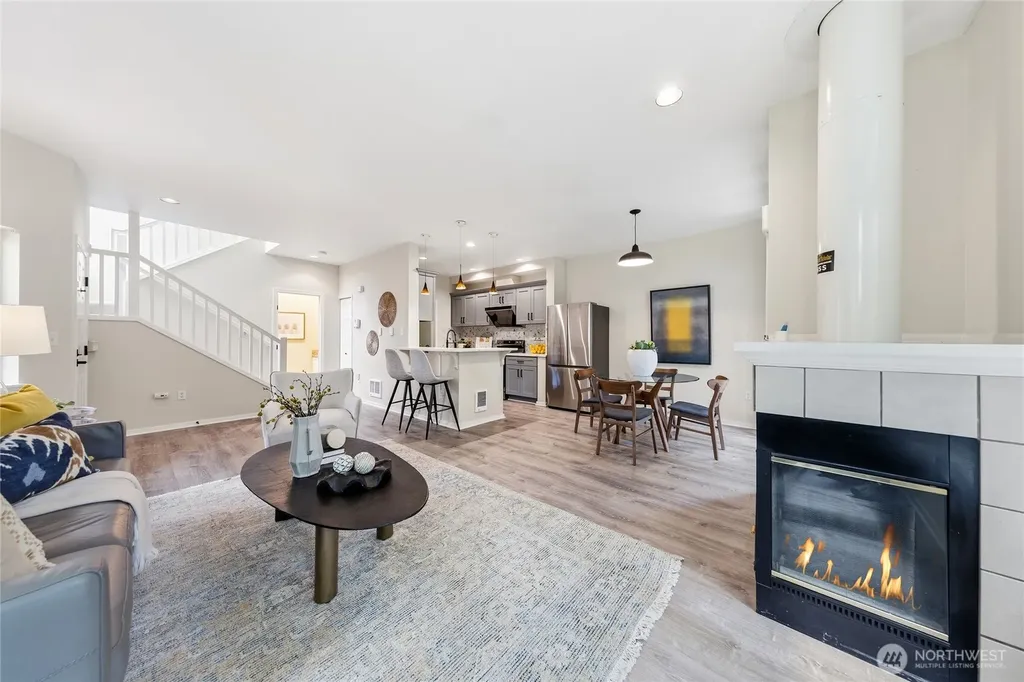 12541 NE 7th Place Bellevue WA 98005