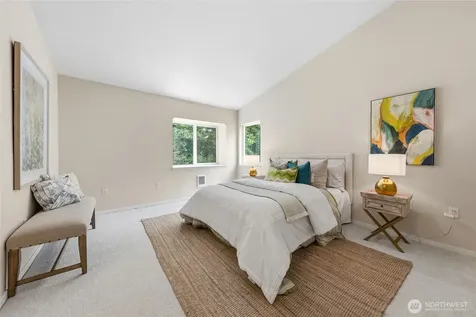 12541 NE 7th Place Bellevue WA 98005