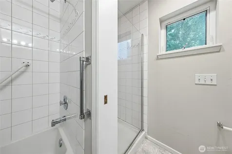 12541 NE 7th Place Bellevue WA 98005