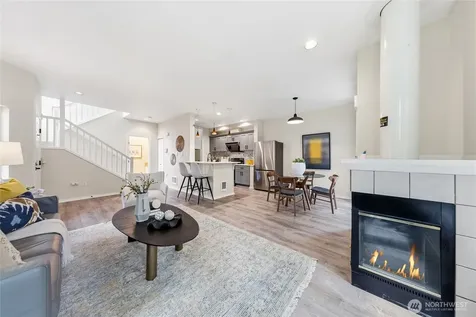 12541 NE 7th Place Bellevue WA 98005