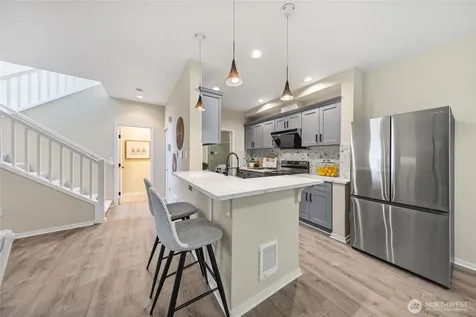 12541 NE 7th Place Bellevue WA 98005