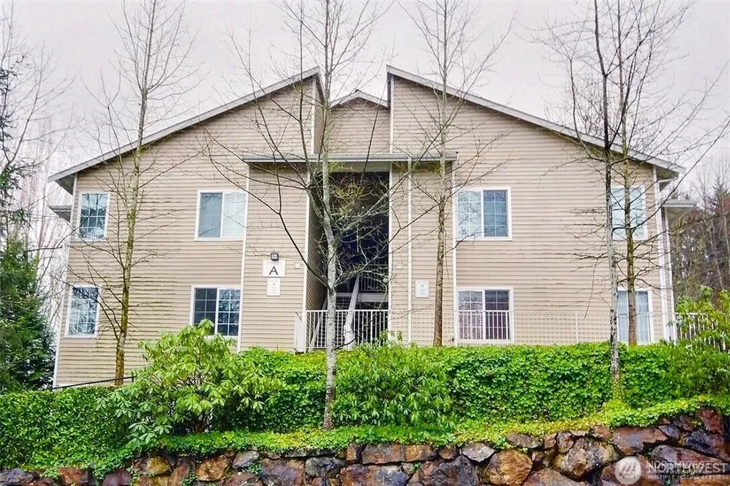 801 Rainier Avenue N Renton WA 98057