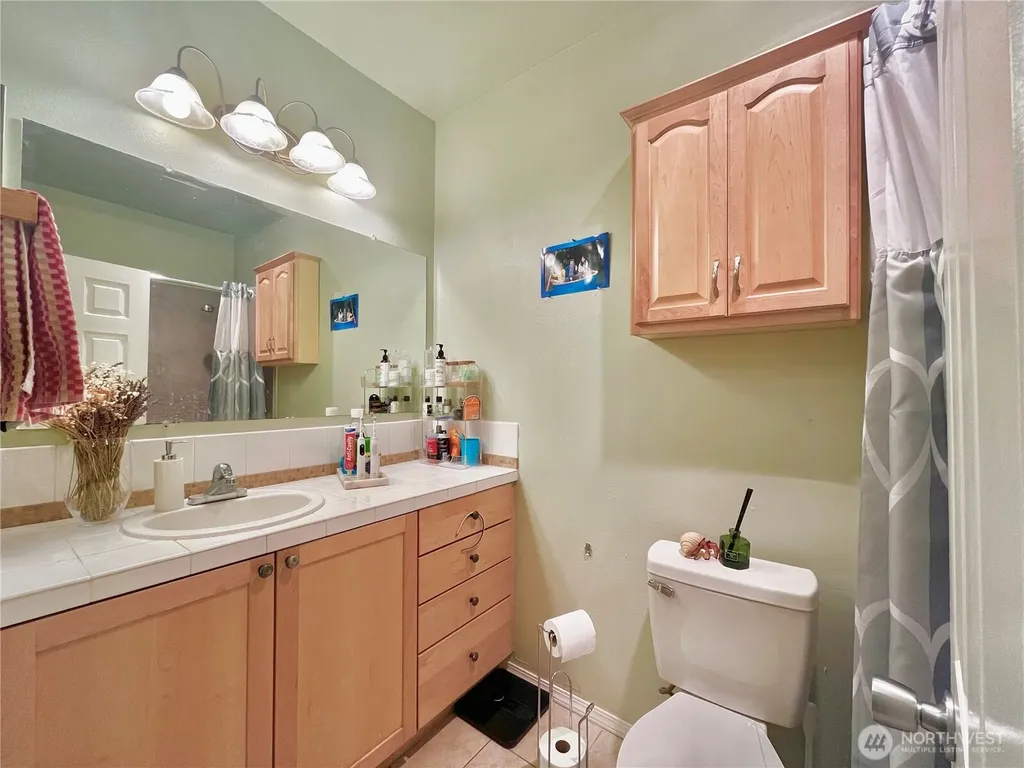 801 Rainier Avenue N Renton WA 98057