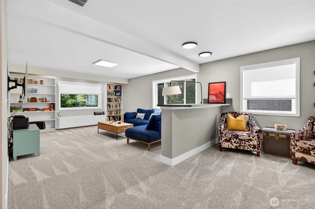 9300 86th Avenue NW Gig Harbor WA 98332