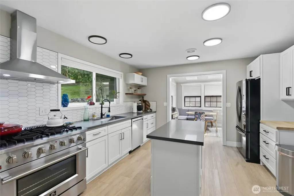 9300 86th Avenue NW Gig Harbor WA 98332
