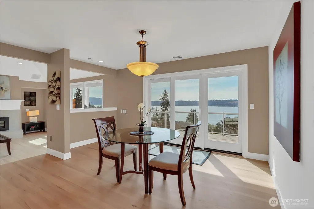 535 208th Avenue NE Sammamish WA 98075