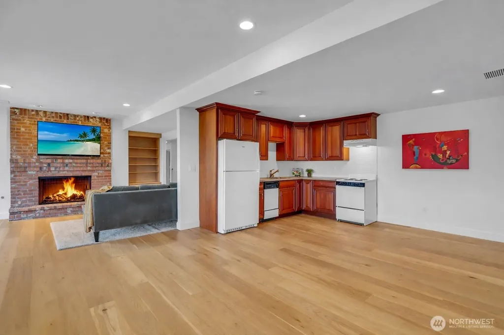 535 208th Avenue NE Sammamish WA 98075