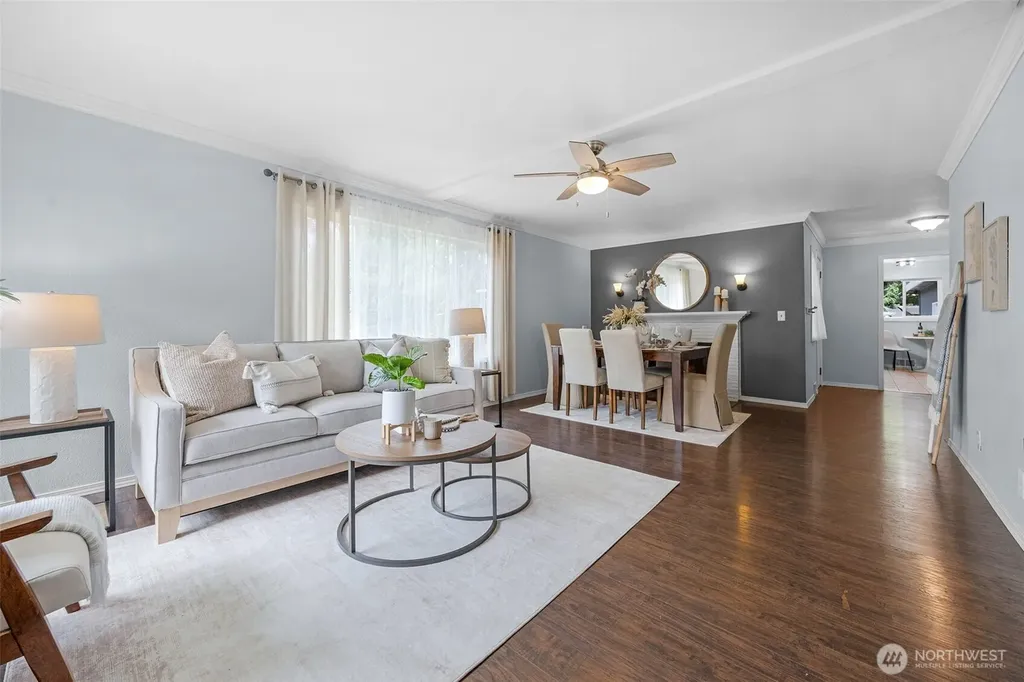 17806 83rd Place NE Kenmore WA 98028