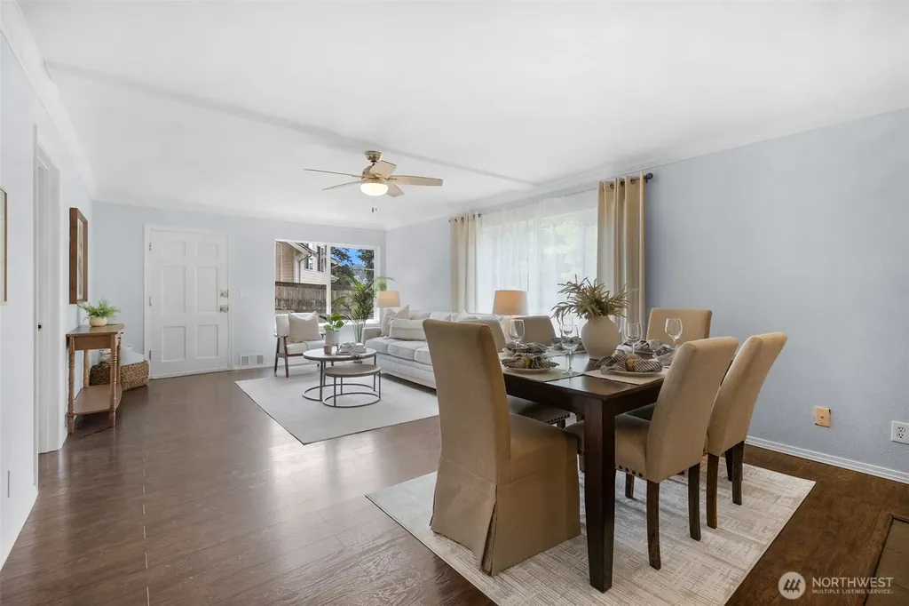 17806 83rd Place NE Kenmore WA 98028