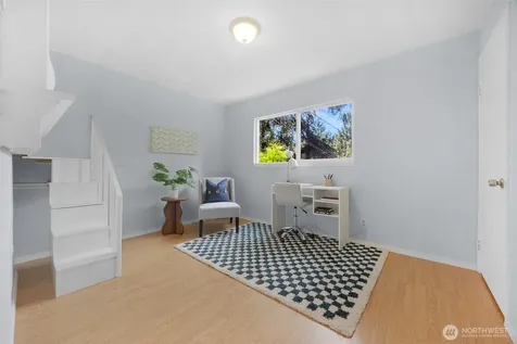 17806 83rd Place NE Kenmore WA 98028