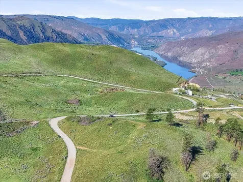 25 Chelan Hills Acres Road Orondo WA 98843