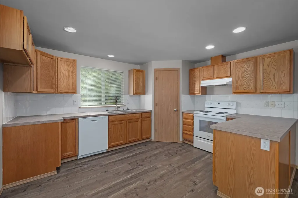 3522 30th Avenue SE Olympia WA 98501