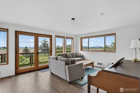 18225 Best Road Mount Vernon WA 98273