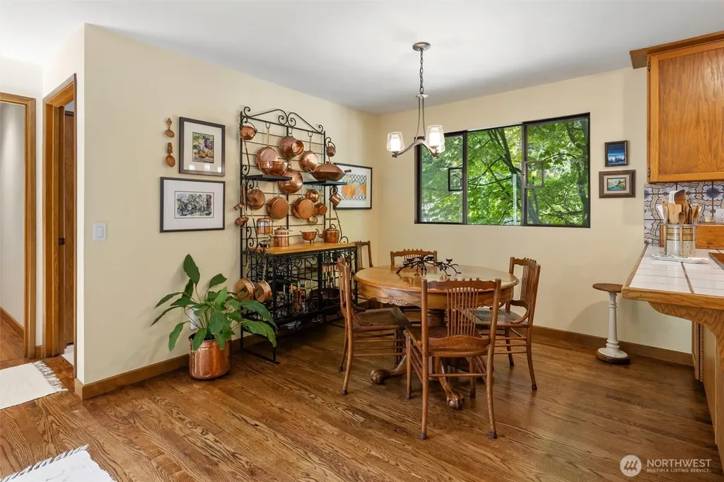 22329 NE 28th Street Sammamish WA 98074