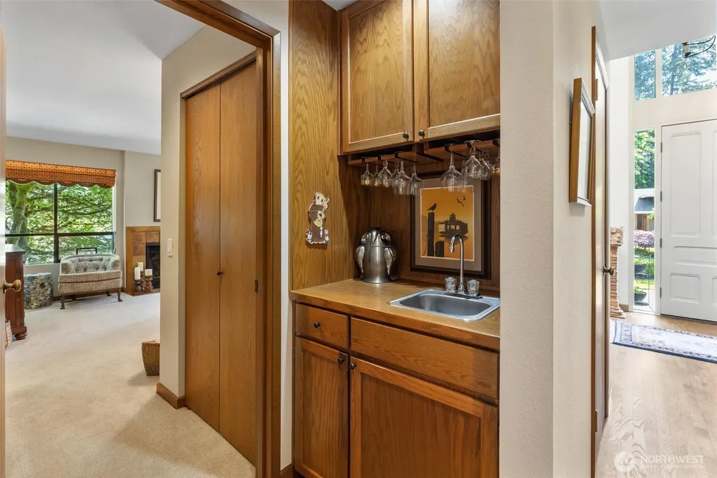 22329 NE 28th Street Sammamish WA 98074