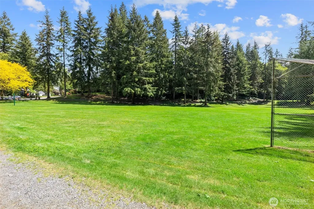 22329 NE 28th Street Sammamish WA 98074