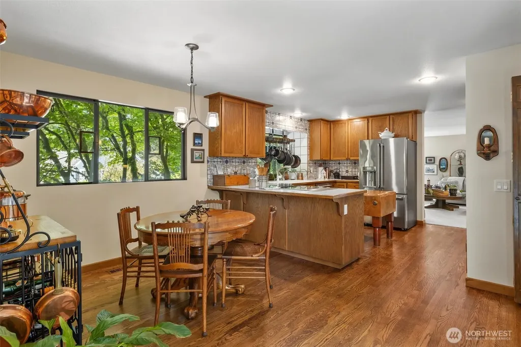 22329 NE 28th Street Sammamish WA 98074