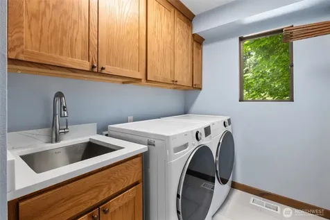 22329 NE 28th Street Sammamish WA 98074
