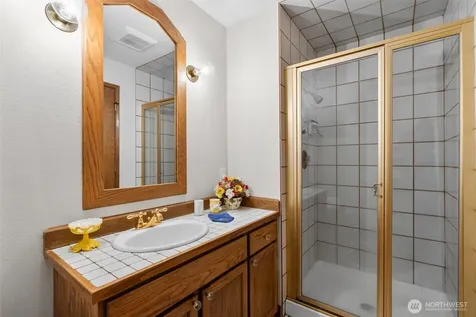 22329 NE 28th Street Sammamish WA 98074