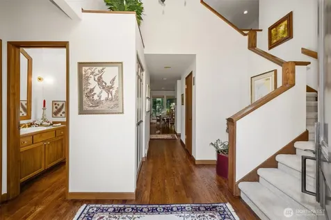 22329 NE 28th Street Sammamish WA 98074