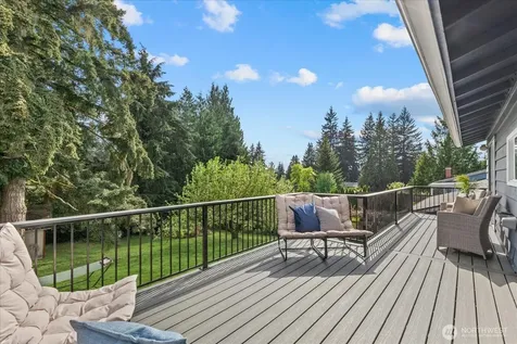 10908 18th Street SE Lake Stevens WA 98258