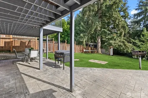 10908 18th Street SE Lake Stevens WA 98258