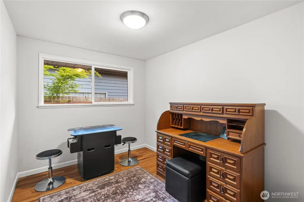 4918 119th Avenue SE Bellevue WA 98006