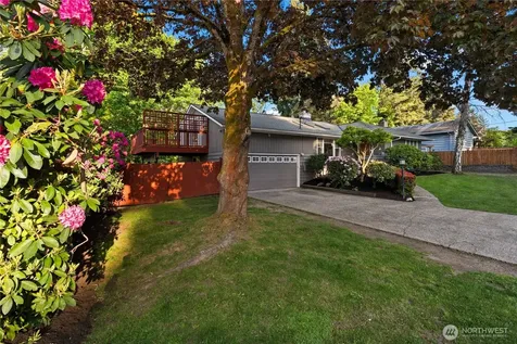 4918 119th Avenue SE Bellevue WA 98006