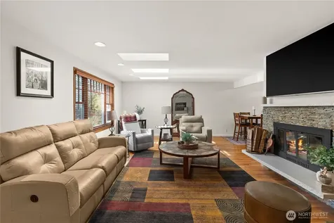 4918 119th Avenue SE Bellevue WA 98006