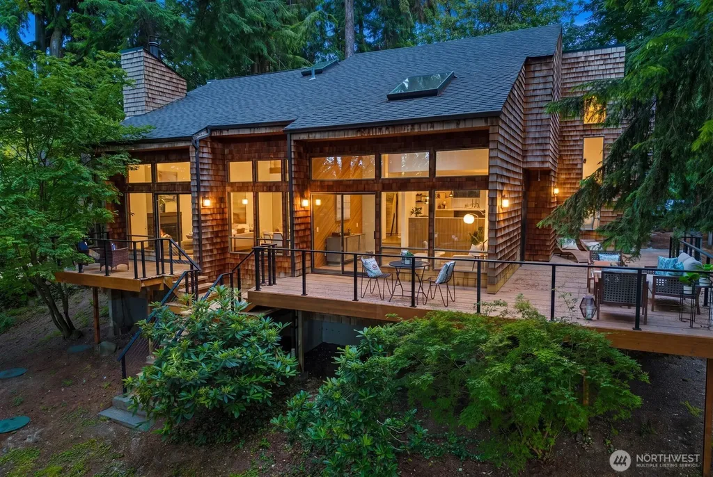 11730 Clearview Drive Edmonds WA 98026