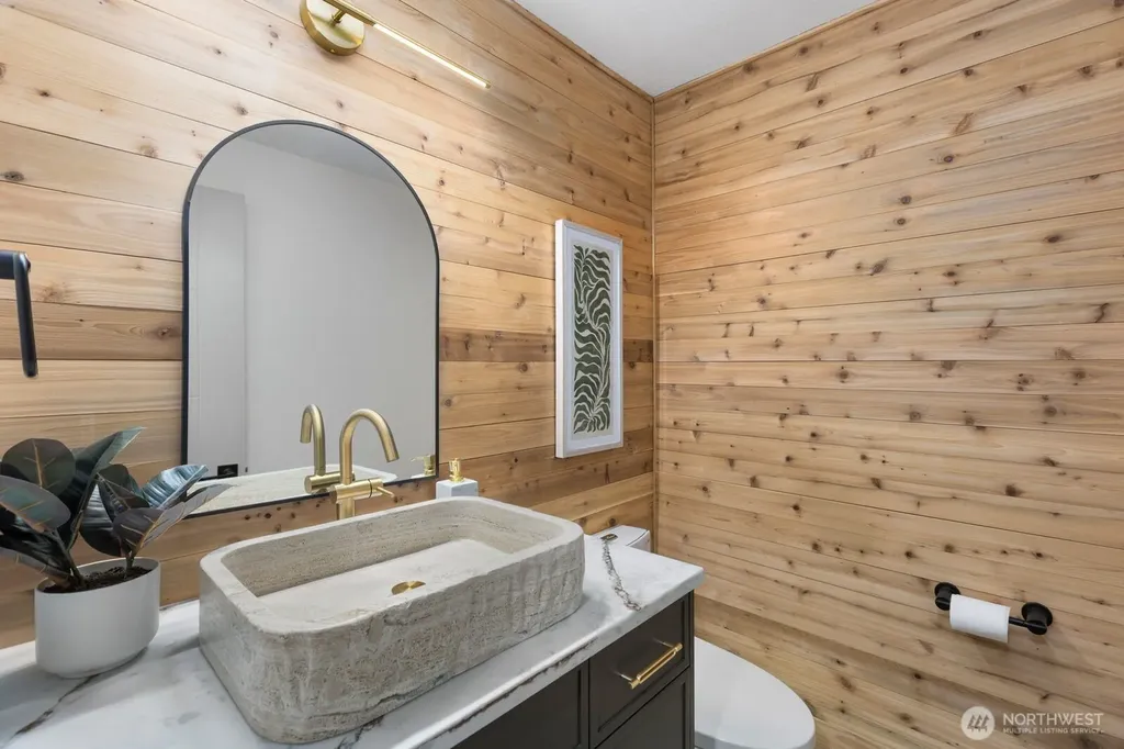 11730 Clearview Drive Edmonds WA 98026