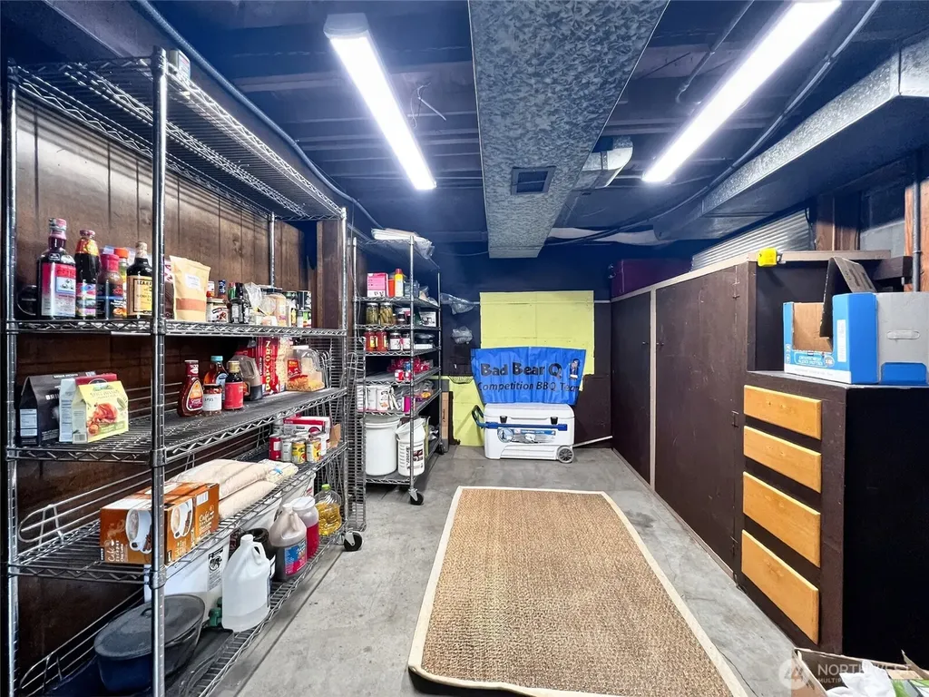 610 4th Street NE Puyallup WA 98372