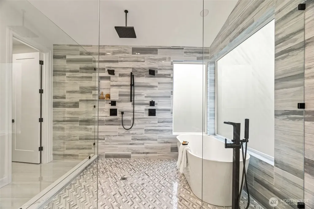 11204 108th Ave NE Kirkland WA 98033