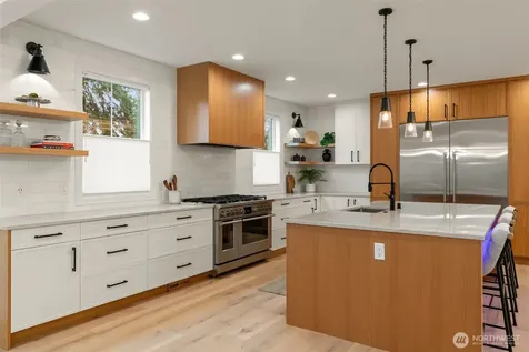 11204 108th Ave NE Kirkland WA 98033