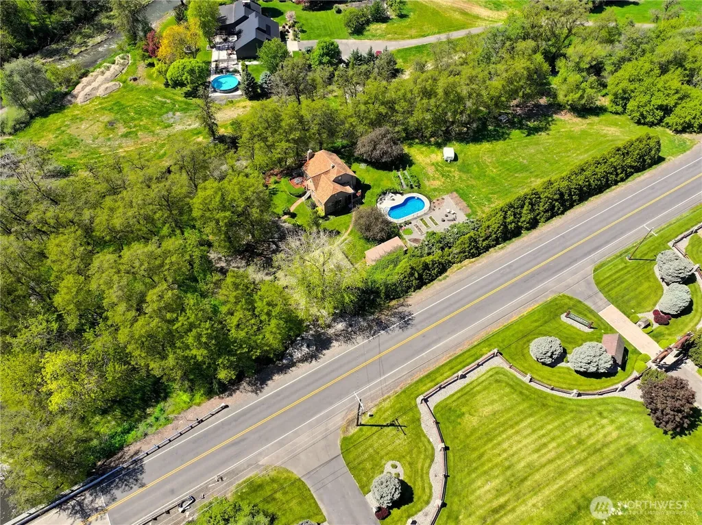 2904 Old Milton Highway Walla Walla WA 99362