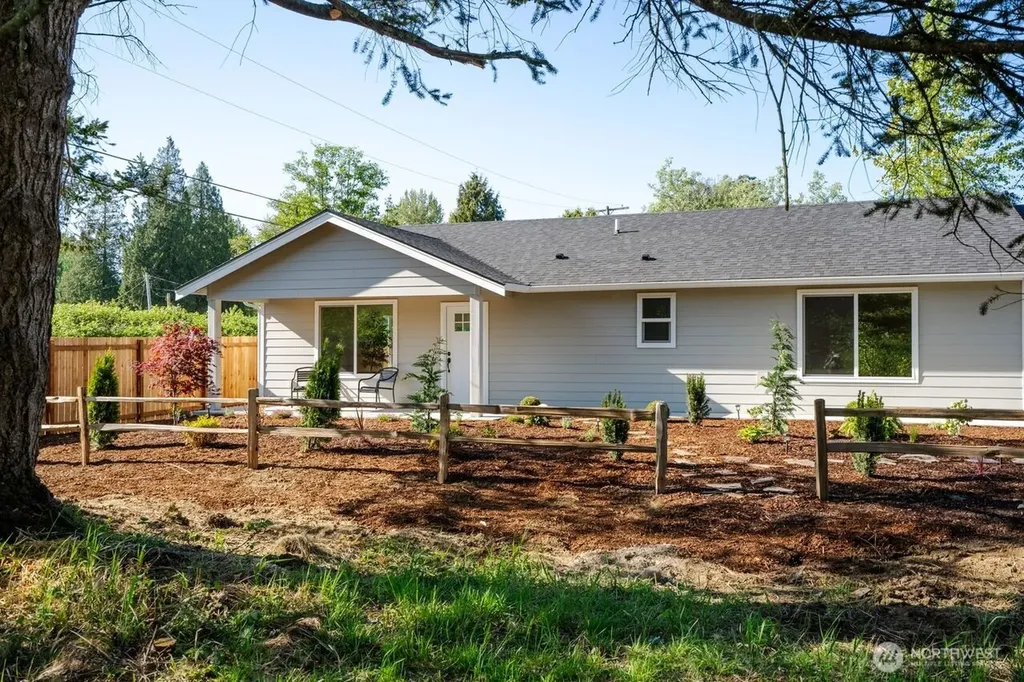 4392 Birch Bay Lynden Road Blaine WA 98230