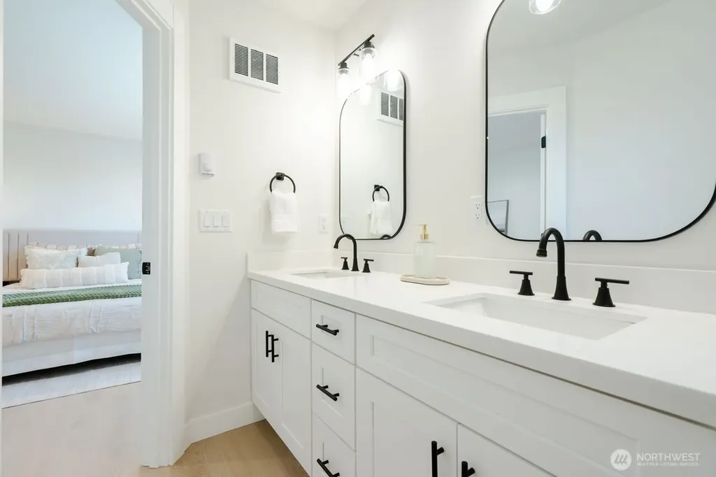 4392 Birch Bay Lynden Road Blaine WA 98230