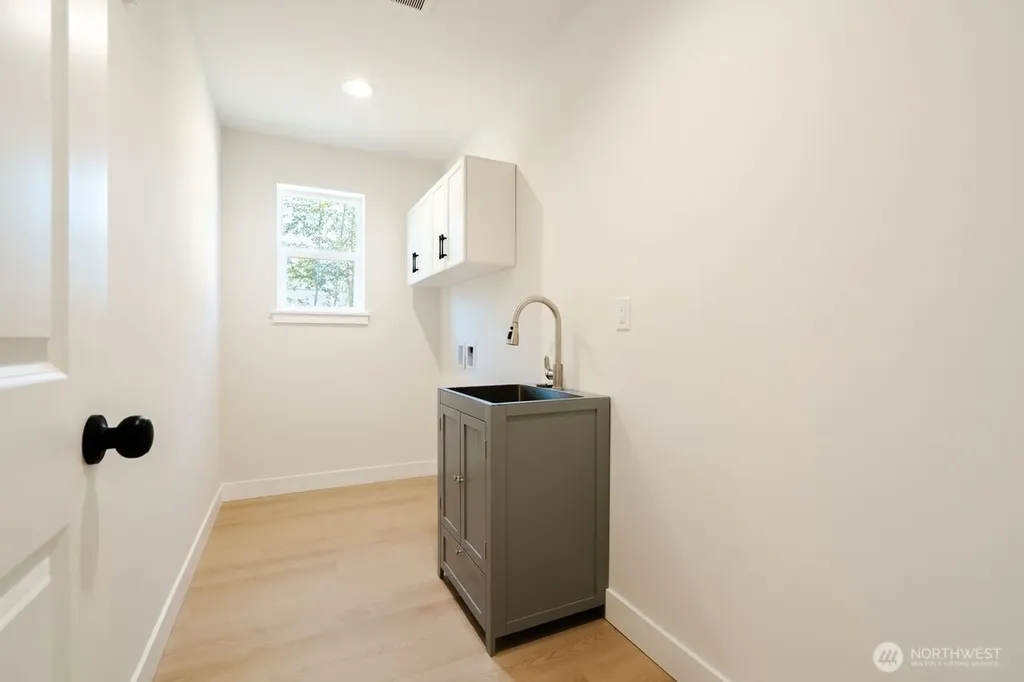 4392 Birch Bay Lynden Road Blaine WA 98230