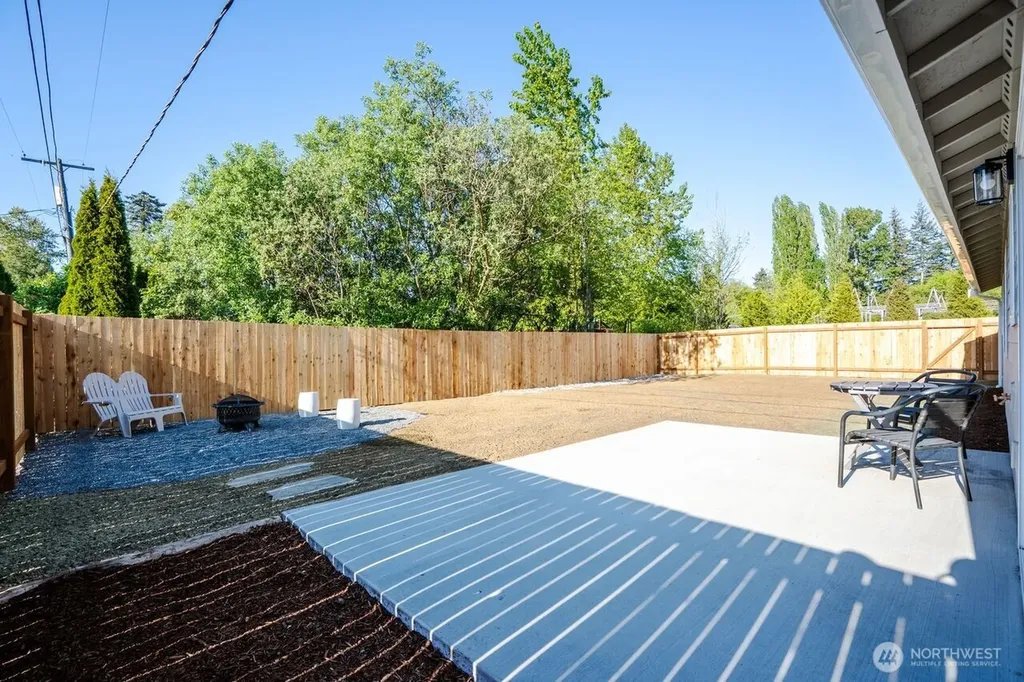 4392 Birch Bay Lynden Road Blaine WA 98230