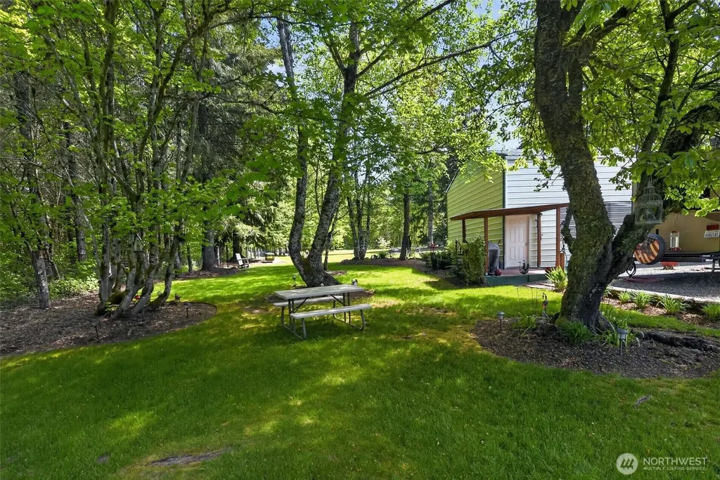 9061 Us Highway 12 Randle WA 98377