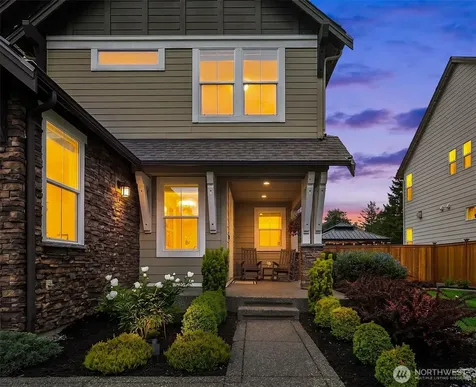 1796 Canyon Ave SE North Bend WA 98045