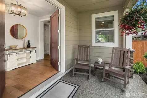 1796 Canyon Ave SE North Bend WA 98045