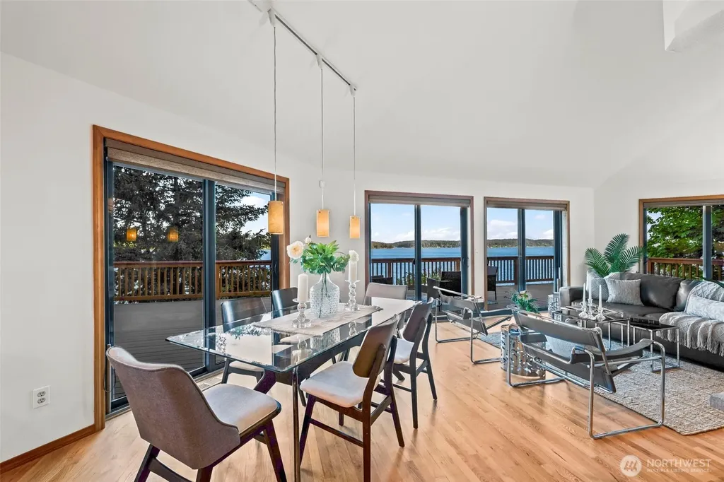 11318 Vipond Drive NW Gig Harbor WA 98329