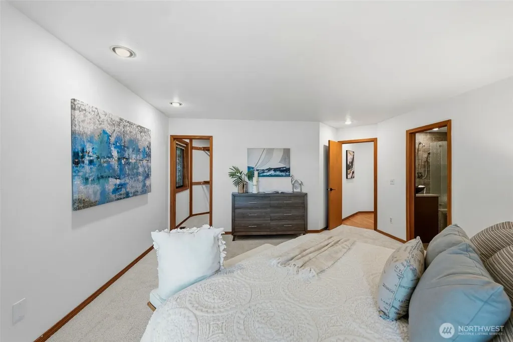 11318 Vipond Drive NW Gig Harbor WA 98329