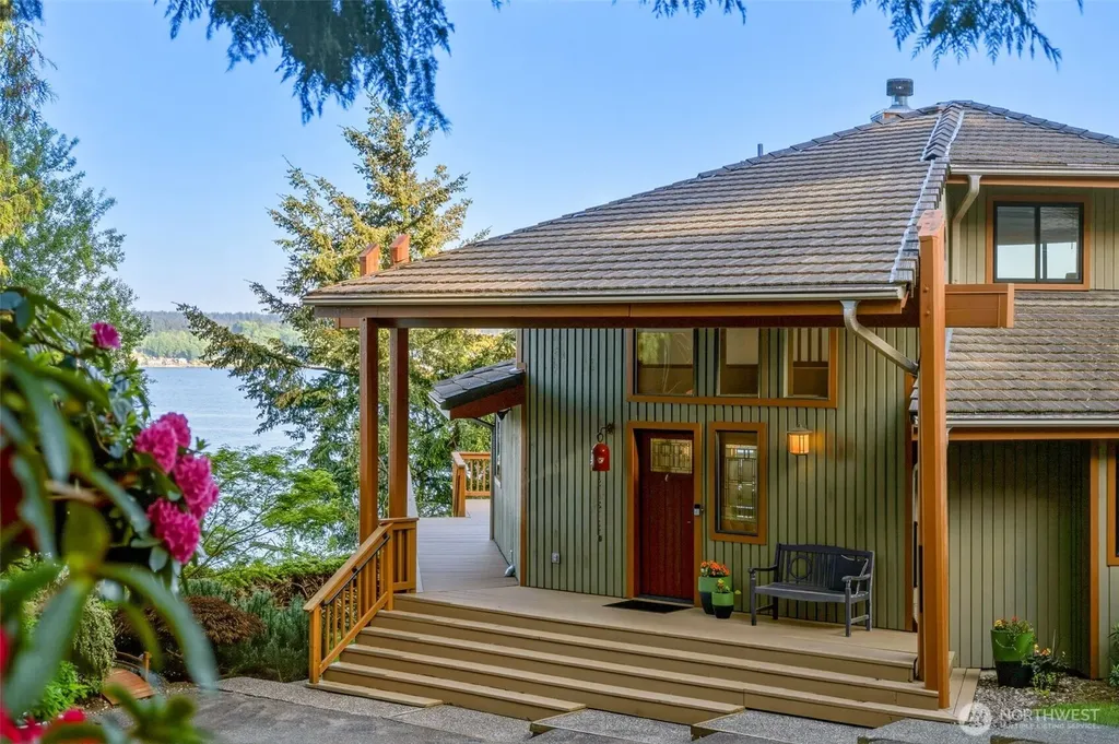 11318 Vipond Drive NW Gig Harbor WA 98329